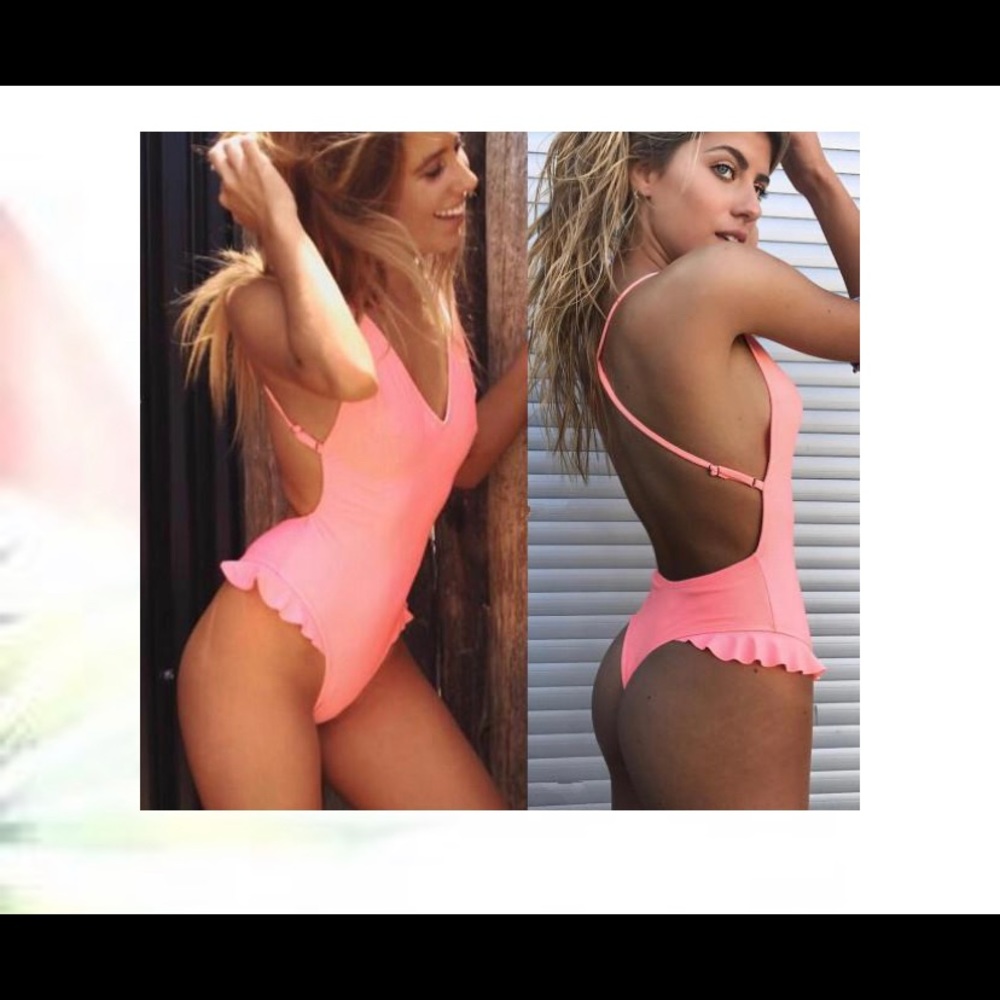 Cheeky peach monokini NWOT